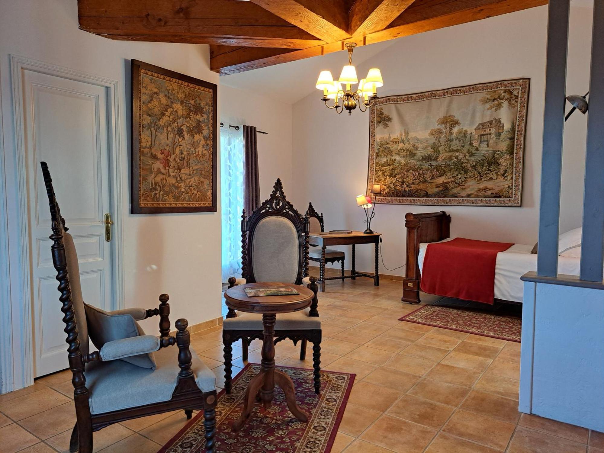 La Barde Montfort, votre maison d'hôtes à 4 kms de Sarlat Dordogne Vitrac  Extérieur photo