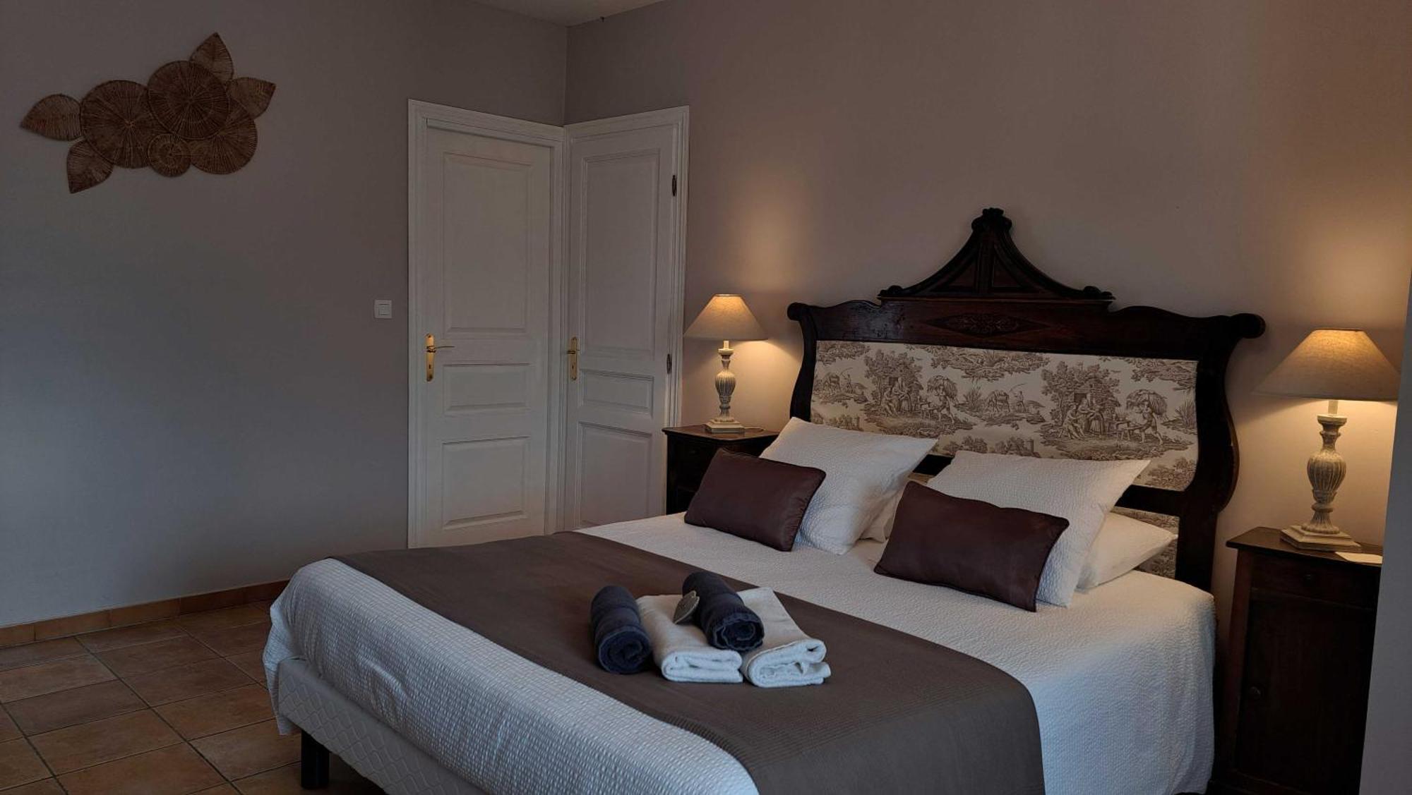 La Barde Montfort, votre maison d'hôtes à 4 kms de Sarlat Dordogne Vitrac  Extérieur photo
